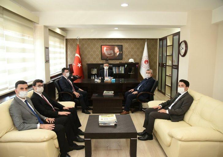 Vali Aksoy’dan Çevre ve Şehircilik İl Müdürlüğü’ne ziyaret G3