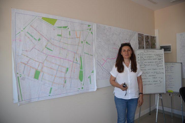 Kuşadası Belediyesi’ne kadın eli değdi G4