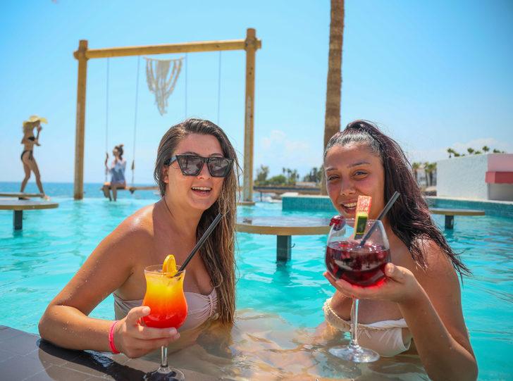 Gören Miami sanıyor ama... Burası Antalya! G1