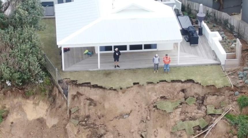 Avustralya'da lüks sahil evleri kıyı erozyonu nedeniyle çökme tehdidi altında