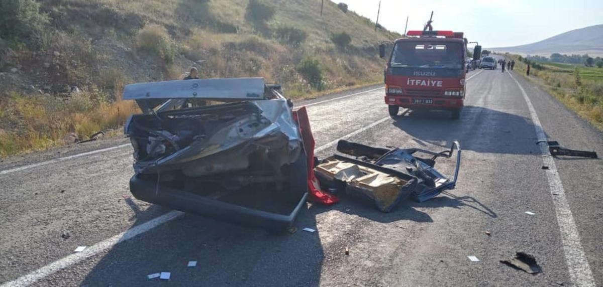 Otomobilin ikiye b&ouml;l&uuml;nd&uuml;ğ&uuml; kazada bir kişi hayatın kaybetti