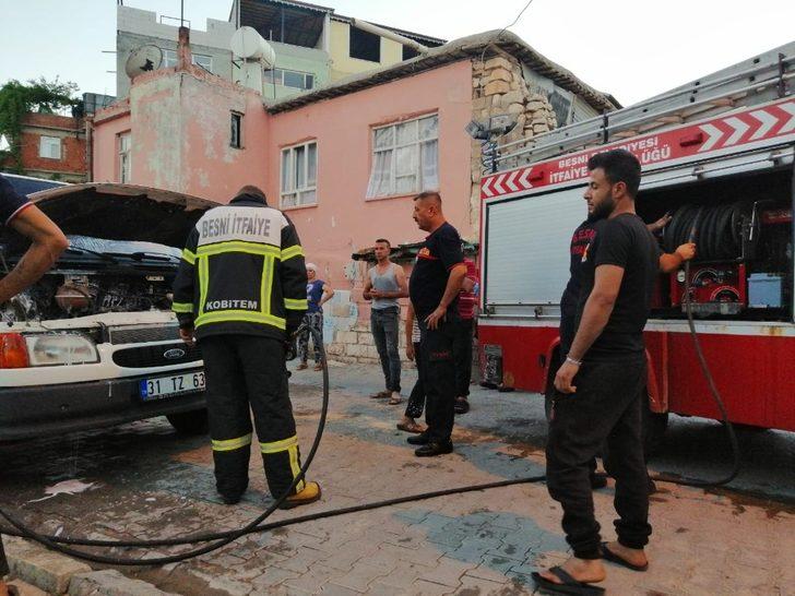 Seyir halindeki kamyonet alev aldı G2