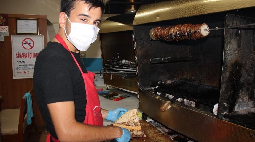 Aydınlı esnaflar yasağın kaldırılmasına sevindi