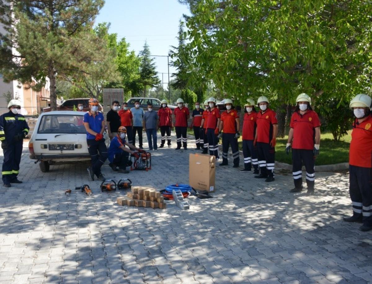 Gediz&rsquo;de AFAD ve itfaiyeden tatbikat