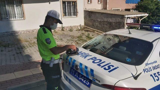 Otomobil ile bisiklet çarpıştı, 1 kişi yaralandı