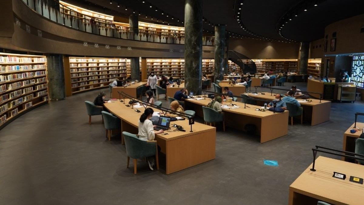 Başakşehir Millet Kıraathanesi yeni &ouml;nlemlerle hizmette
