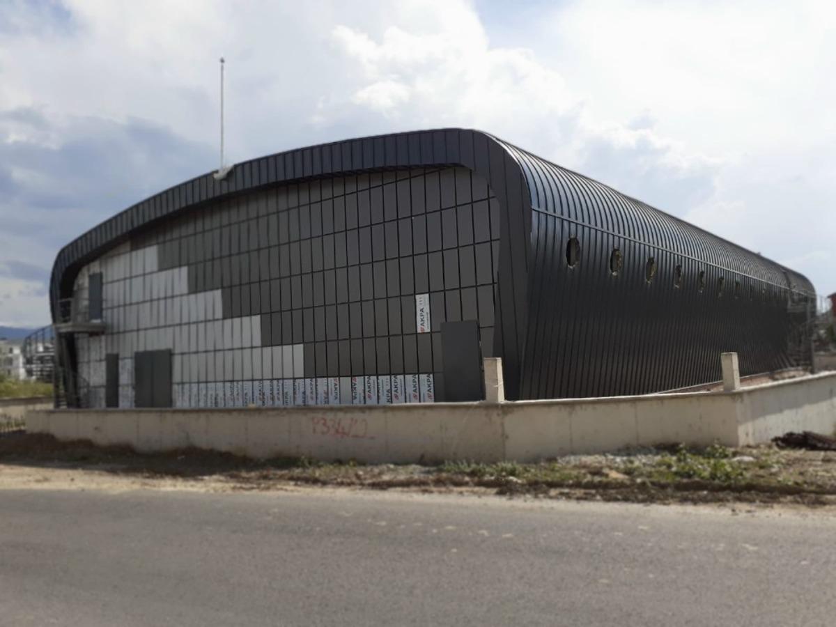Kartepe İHL Spor Salonu&rsquo;nun &ccedil;evre imalatı başladı