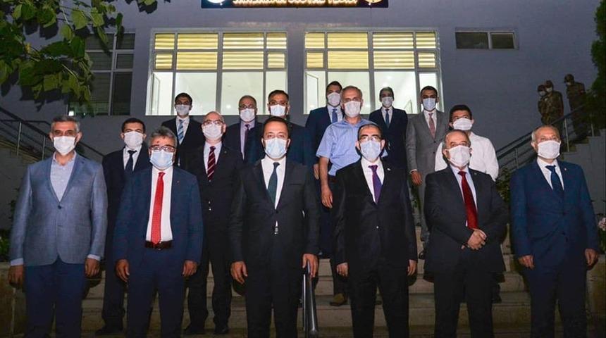 Tayini çıkan kaymakamlara veda yemeği