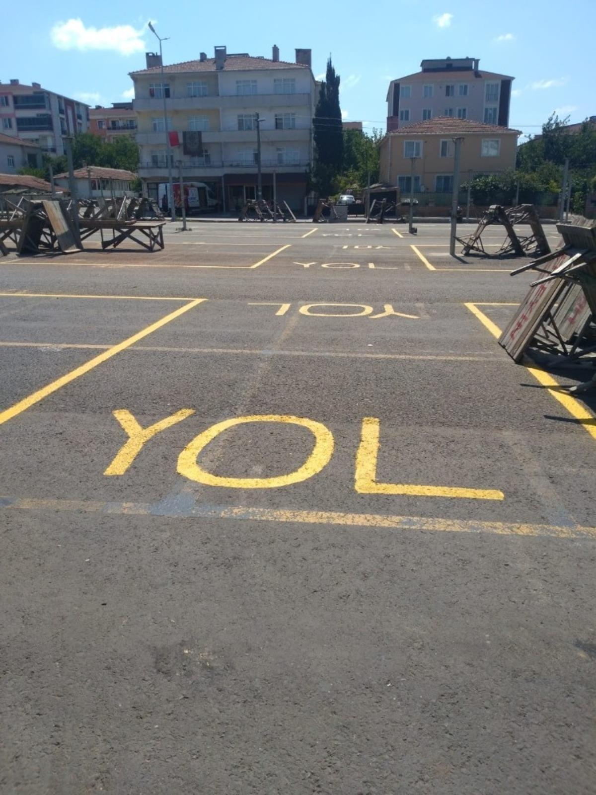 Semt pazarı sınırlarına korona vir&uuml;s d&uuml;zenlemesi