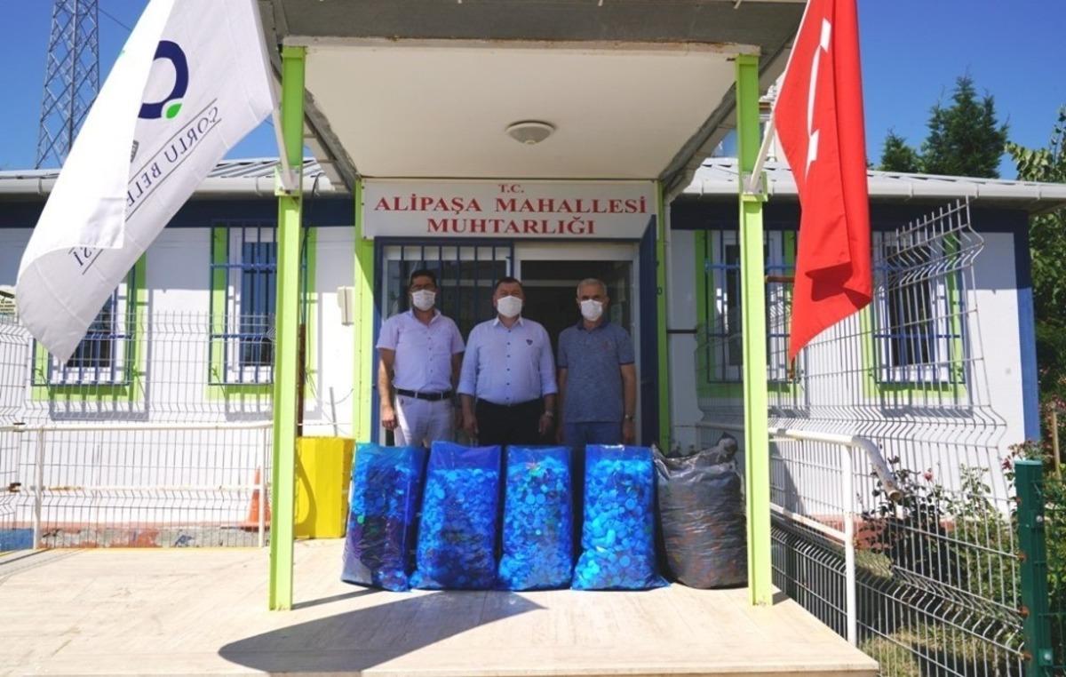 Alipaşa Mahallesi&rsquo;nden mavi kapak kampanyasına destek