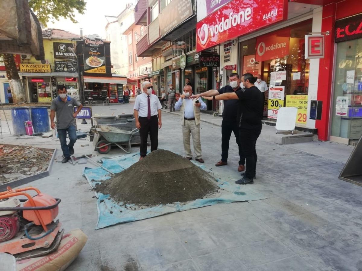 Tekin, "Herkesin mutlu olacağı şehir kuruyoruz"