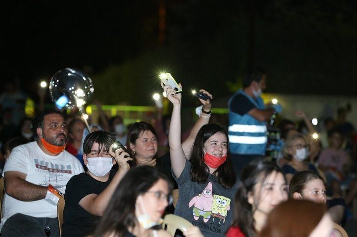 Uzun bir aradan sonra düzenlenen konserde vatandaşlar moral buldu G1