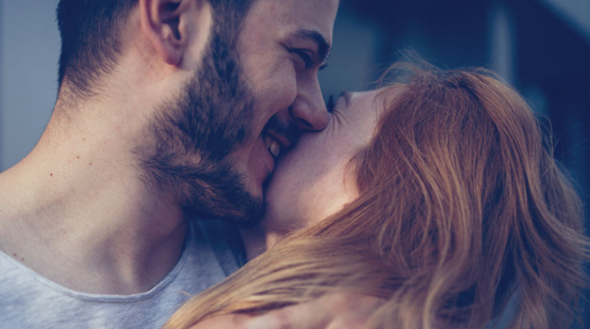 Bu yasaklar duyan herkesi şaşırtıyor! Öpüşmek ve şarkı söylemek yasaklandı...