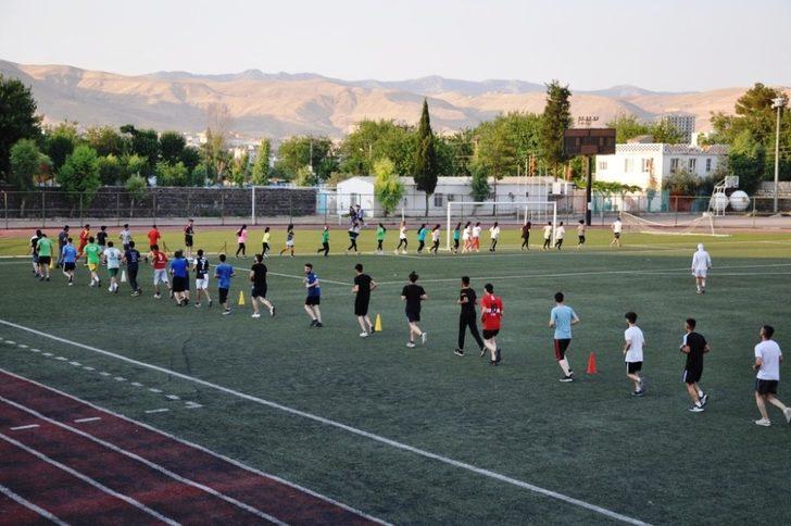 Cizreli gençler BESYO sınavına hazırlanıyor G2