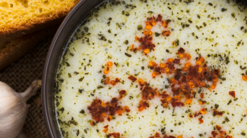 Ünlü şef, Gaziantep'in eşsiz lezzeti lebeniye çorbasının püf noktasını açıkladı! Bu tarif sayesinde...