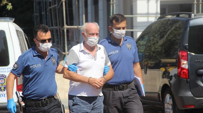 Antalya’nın Alanya ilçesinde iğrenç olay! Asansörde darp edip cinsel istismarda bulundu