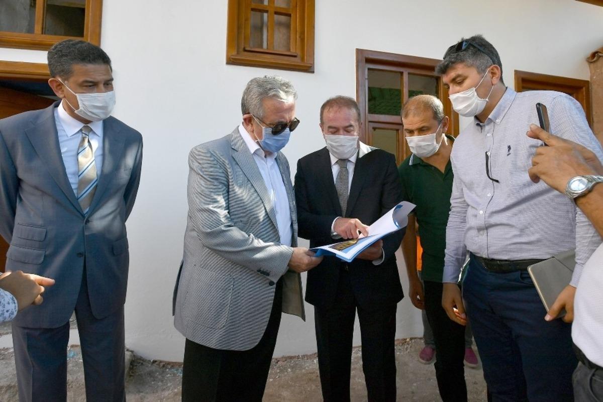 Ulus ve Ankara Kalesi&rsquo;nde tarihe hibrit ara&ccedil;larla yolculuk