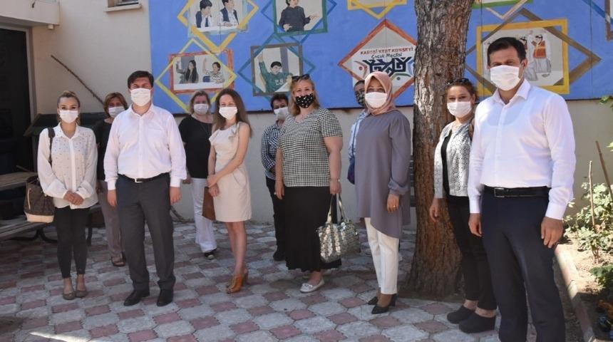 Karesi’de Kadın Meclis Başkanı Aka oldu