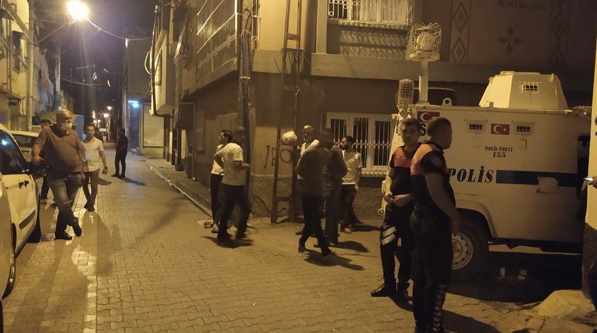 Komşuların kavgası kanlı bitti: 1 &ouml;l&uuml;, 2 yaralı