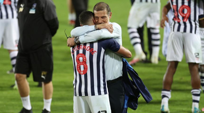  Bilic'in takımı West Bromwich Albion Premier Lig'de