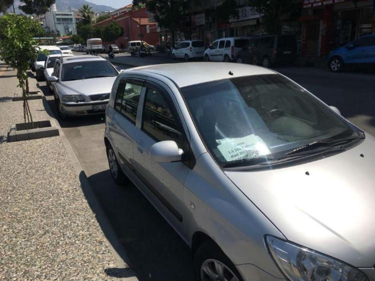 Aydın&rsquo;ın en işlek caddeleri a&ccedil;ık oto pazarına d&ouml;nd&uuml;