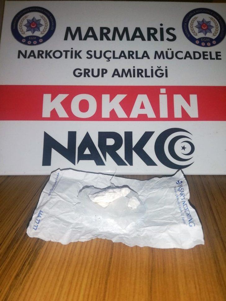 Uyuşturucu tacirlerine gece baskını G4