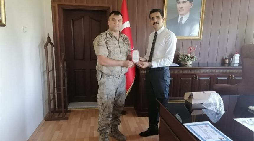 Komutan Pehlivan&rsquo;dan veda ziyareti