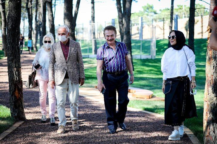 Minik müzisyenlerden Orhan Gencebay’a duygulandıran sürpriz G5