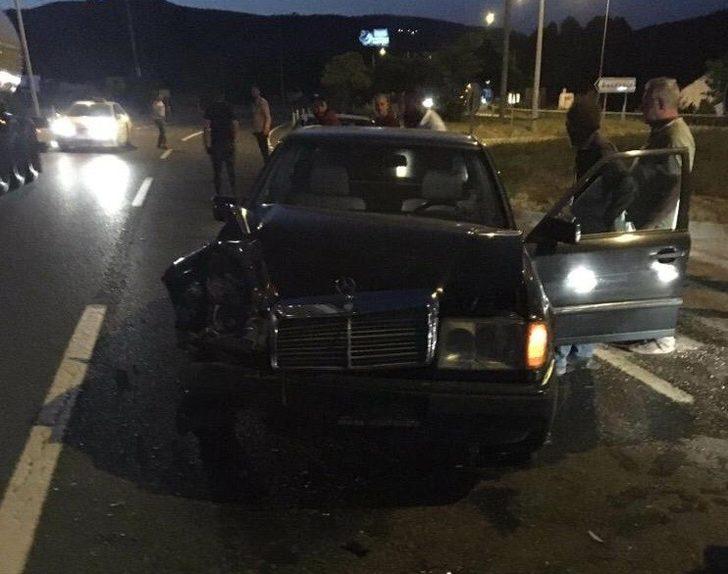 Bilecik’te otomobiller çarpıştı: 2 yaralı G2