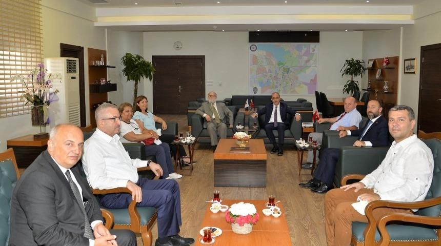 İnci: "Amacımız Adana&rsquo;yı bir huzur şehri yapmaktır"