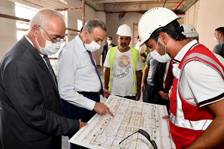 Vali Su, Mezitli yeni hükümet konağı inşaatında incelemelerde bulundu G2