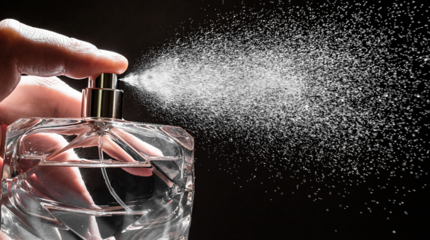 Bir daha parfüme para vermeyeceksiniz! Evde kendi özel kokunuzu üretmek için...