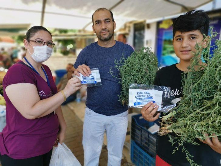Aydın Büyükşehir Belediyesi maske dağıtımına devam ediyor G4