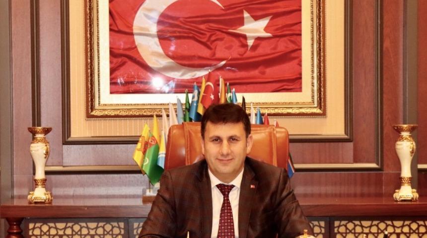 &Ccedil;at Belediye Başkanı Yaşar&rsquo;dan 23 Temmuz mesajı