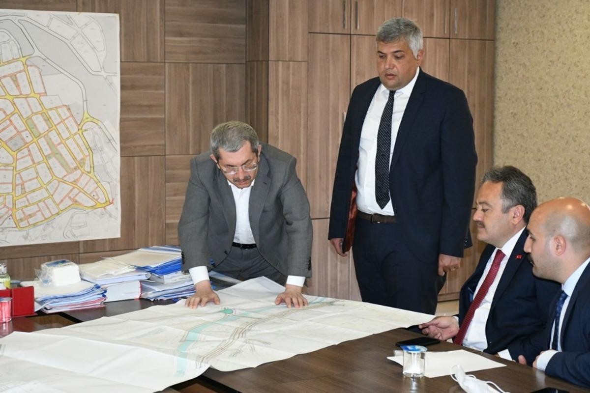 Başkan Vergili: "Şehrin 100 yıllık problemini &ccedil;&ouml;z&uuml;yoruz"