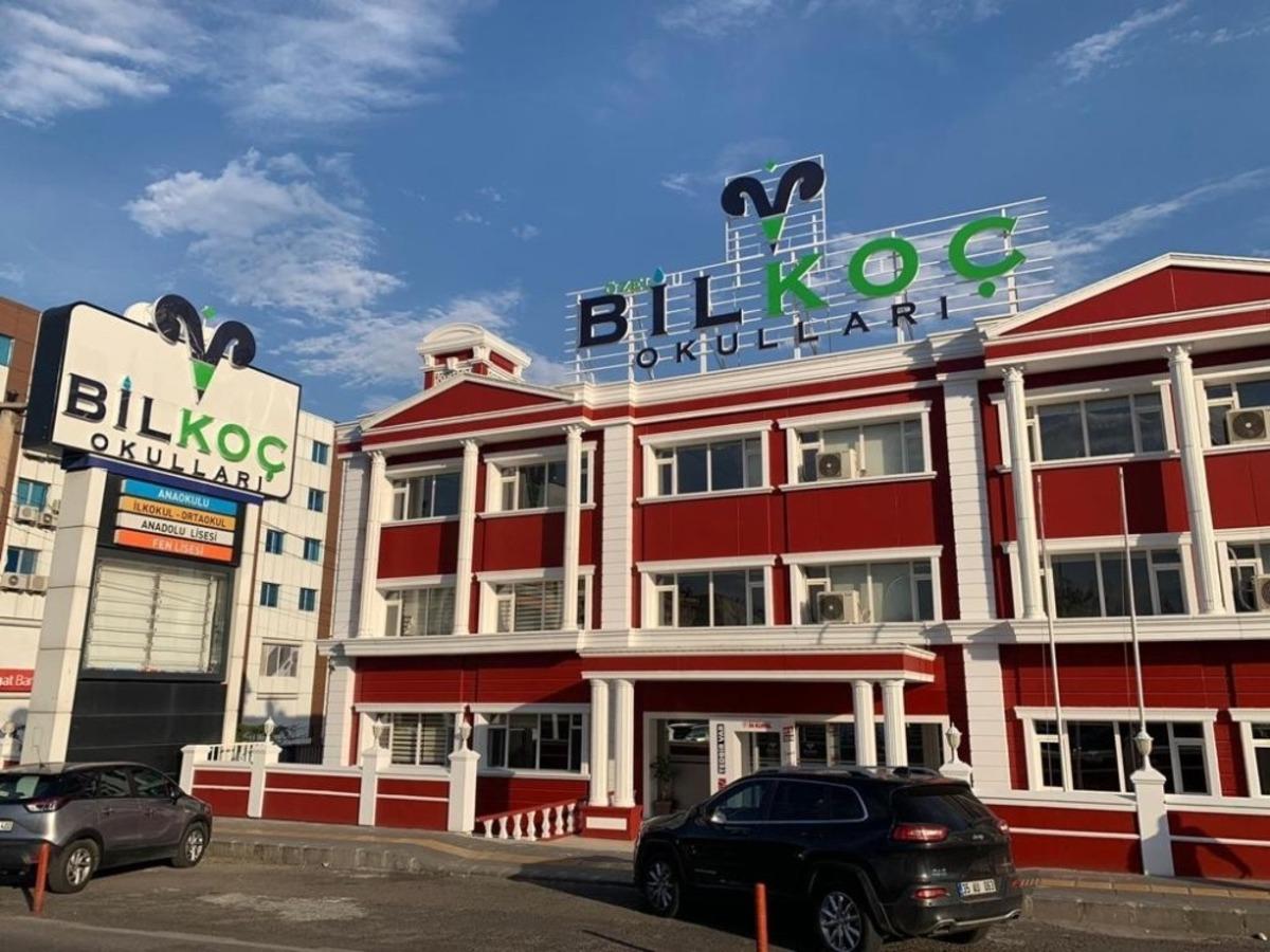 Karako&ccedil;, eğitimde kendi markasını oluşturdu