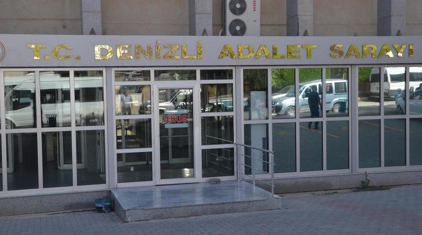 70 yaşındaki adam adliyede d&ouml;v&uuml;lerek &ouml;ld&uuml;r&uuml;ld&uuml;