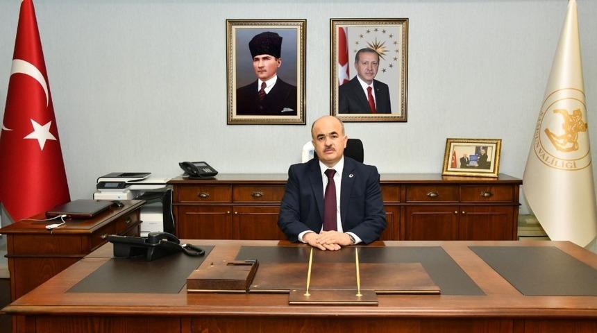 Vali Dağlı: &ldquo;24 Temmuz &ouml;zg&uuml;r basının kilometre taşıdır&rdquo;