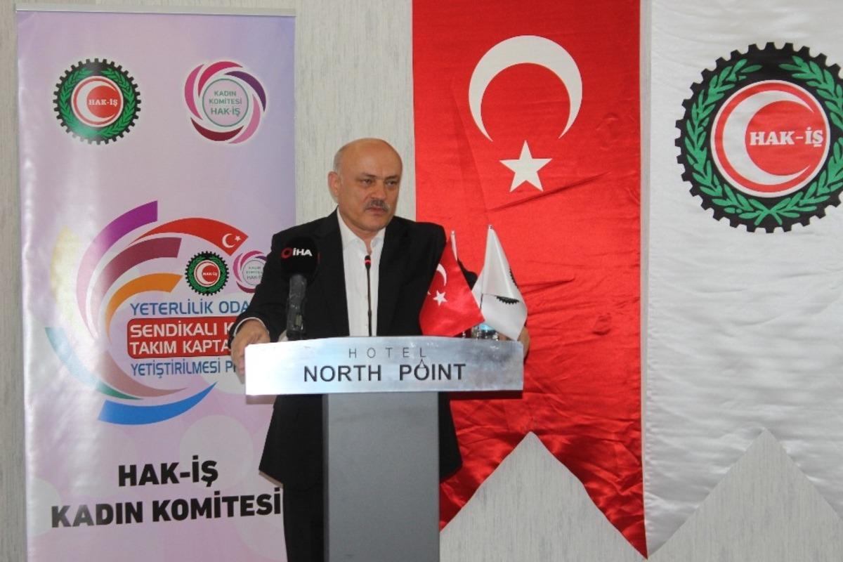 Hak-İş&rsquo;ten Denizli&rsquo;de &lsquo;Sendikalı Kadın Takım Kaptanları&rsquo; eğitimi