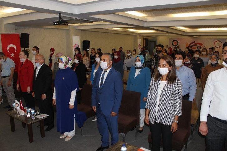 Hak-İş’ten Denizli’de ‘Sendikalı Kadın Takım Kaptanları’ eğitimi G3