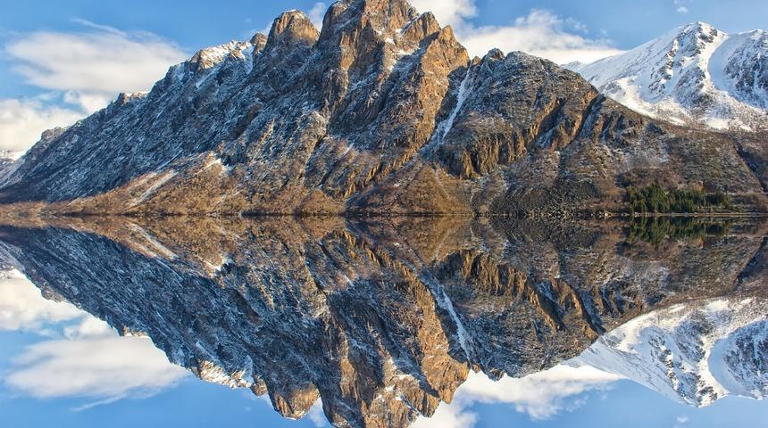 Kahve falında dağ görmek ne anlama gelir? Falda dağ şekli görmek