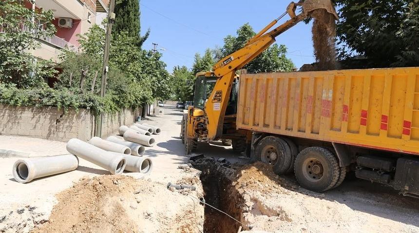 Cumhuriyet Mahallesinde alt yapı çalışması