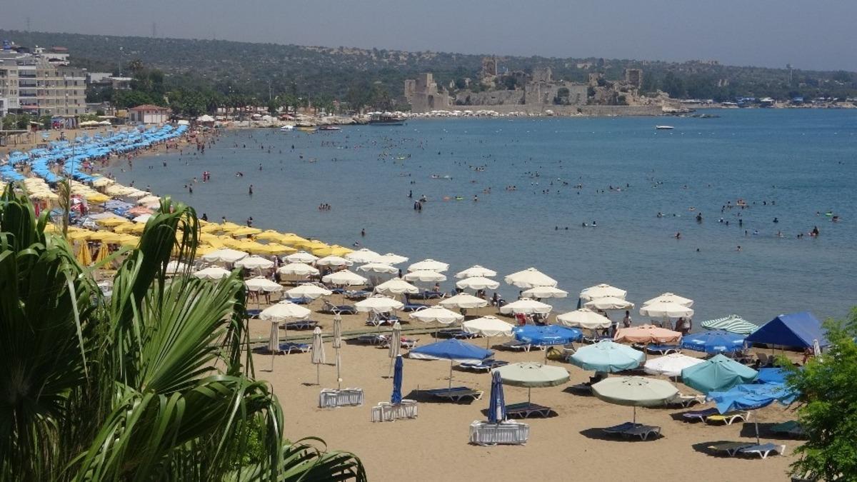 Kızkalesi Plajı T&uuml;rkiye&rsquo;nin en temiz plajları arasında!