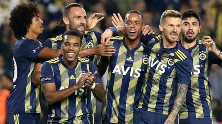 Olympique Lyon, Fenerbahçe'nin yıldızı Luis Gustavo'yu transfer etmek istiyor