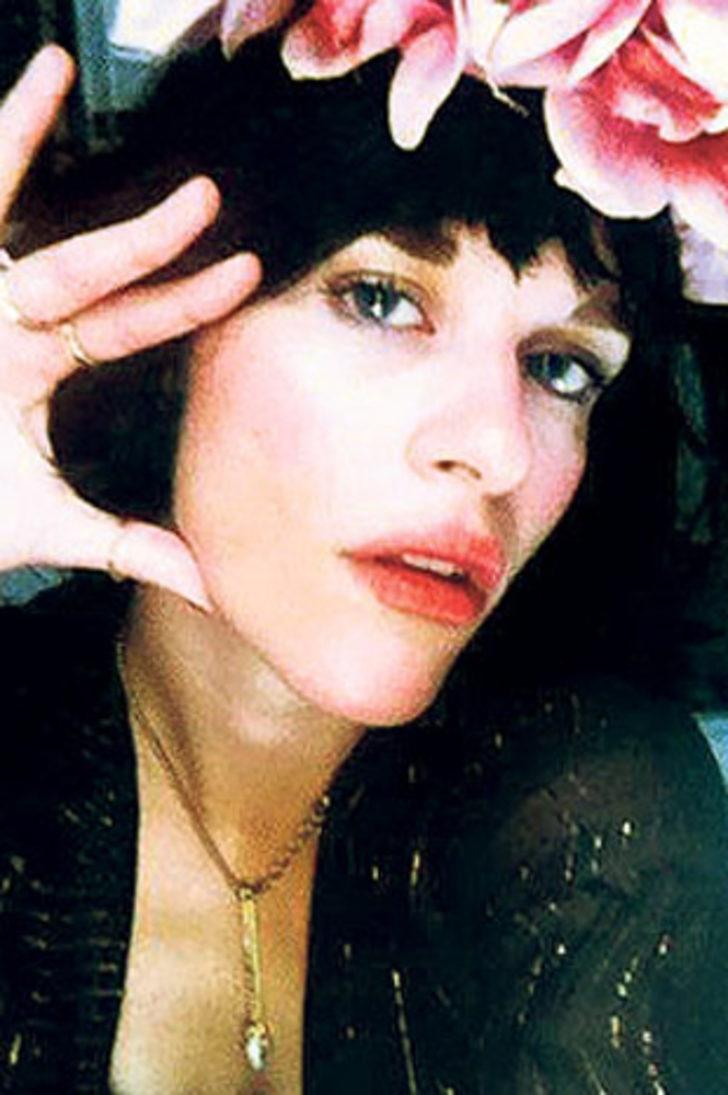 Kıvılcım Ural: 'Böyle mi orgazm oluyorsun?' G1