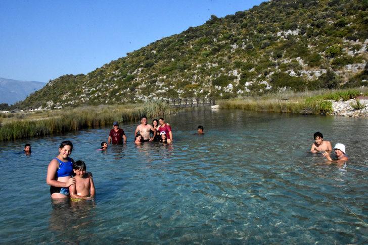 Demre'nin buz gibi kükürtlü suyu şifa dağıtıyor G1
