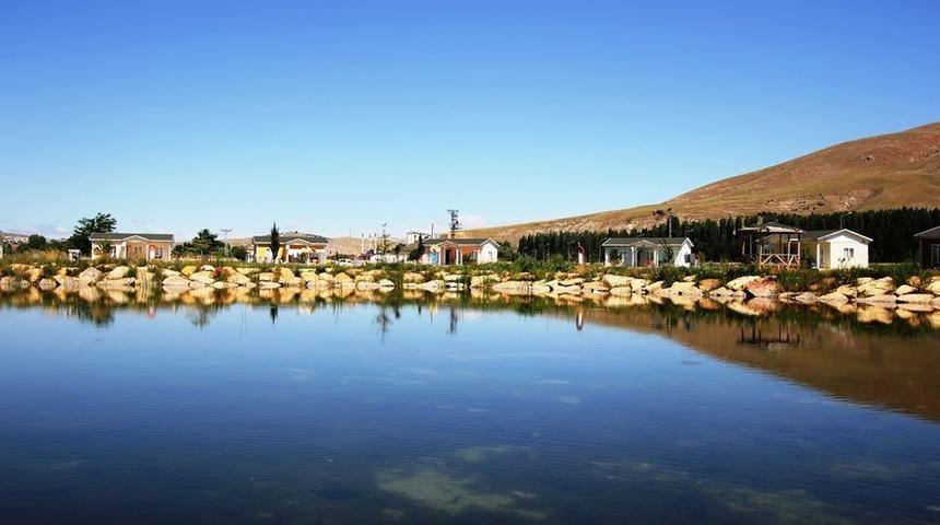 Saklı Cennet Tatil K&ouml;y&uuml; misafirleri ağırlıyor