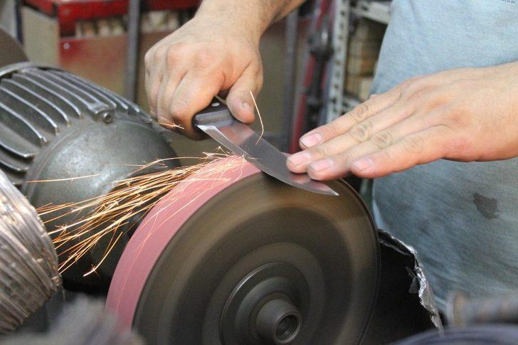 Bıçakçıların Kurban Bayramı mesaisi devam ediyor G3