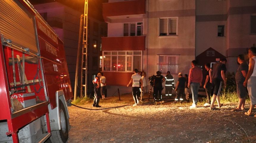 Ayrı yaşadığı eşinin evini ateşe verdi