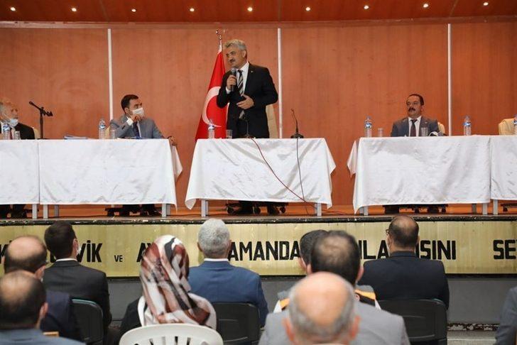 Vali Makas, Refahiye’de muhtarlarla biraraya geldi G3